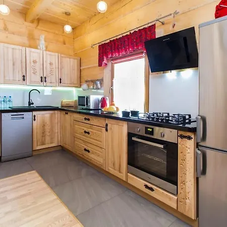 Holiday home Domek Jawor *
