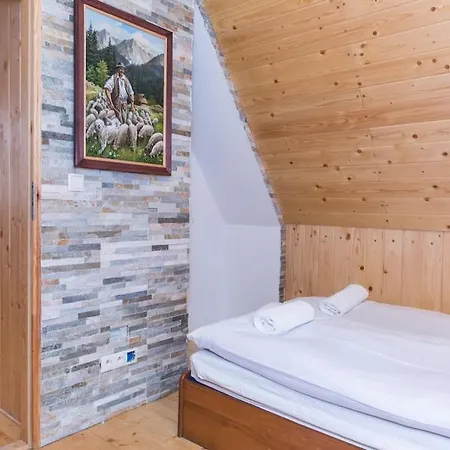Holiday home Domek Jawor *